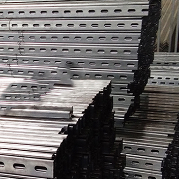 鍍鋅C型鋼太陽(yáng)能光伏支架